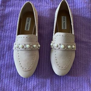 Steve Madden Blush Color Loafer